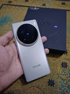 Vivo x100 ultra 0