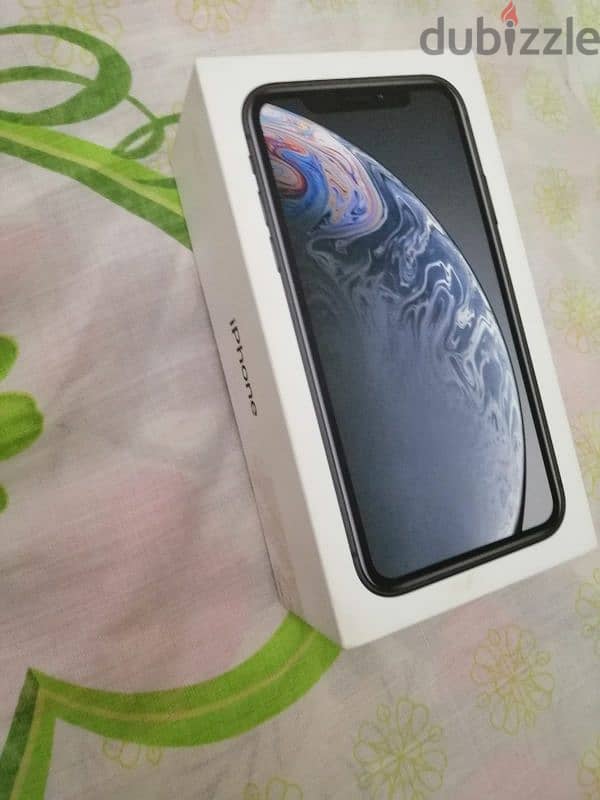 iphone xr used 2