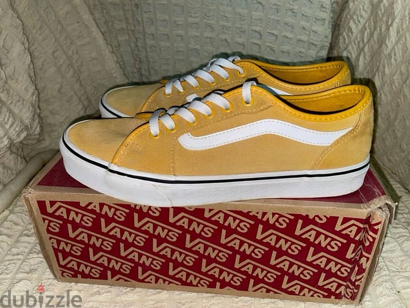 vans filmore decon 1