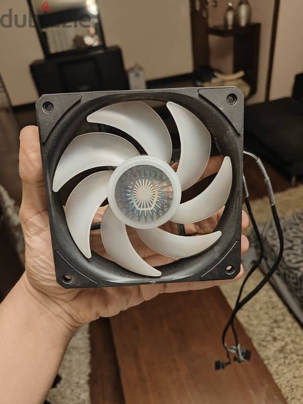 Cooler Master RGB Fans 1