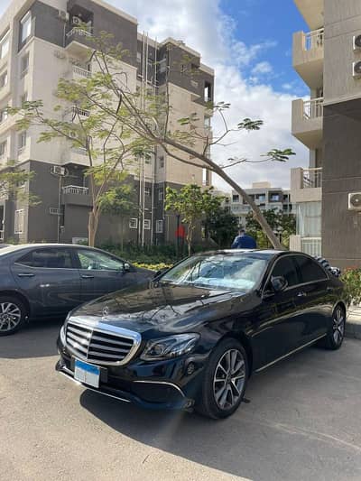 Mercedes-Benz E180 2018 Exclusive اعلي فئه وكيل