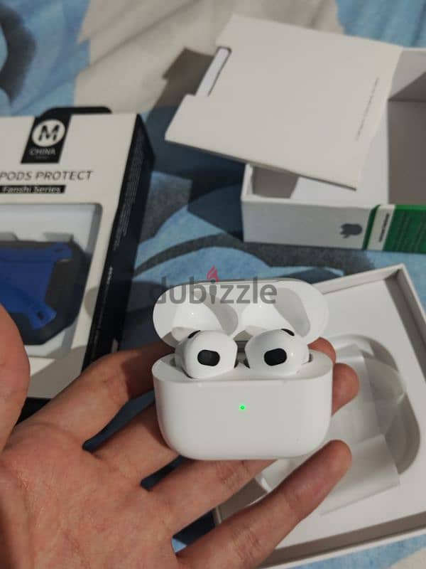 سماعه ابل ايربودز برو ميرور جديده متبرشمه apple airpods pro 2