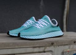 Adidas Deerupt runner 43 1/3 0