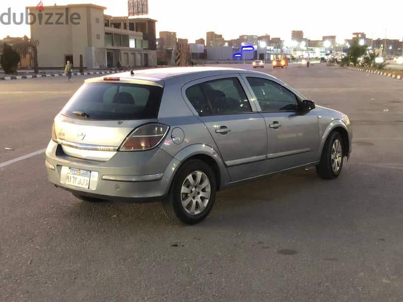 Opel astra 2008 1