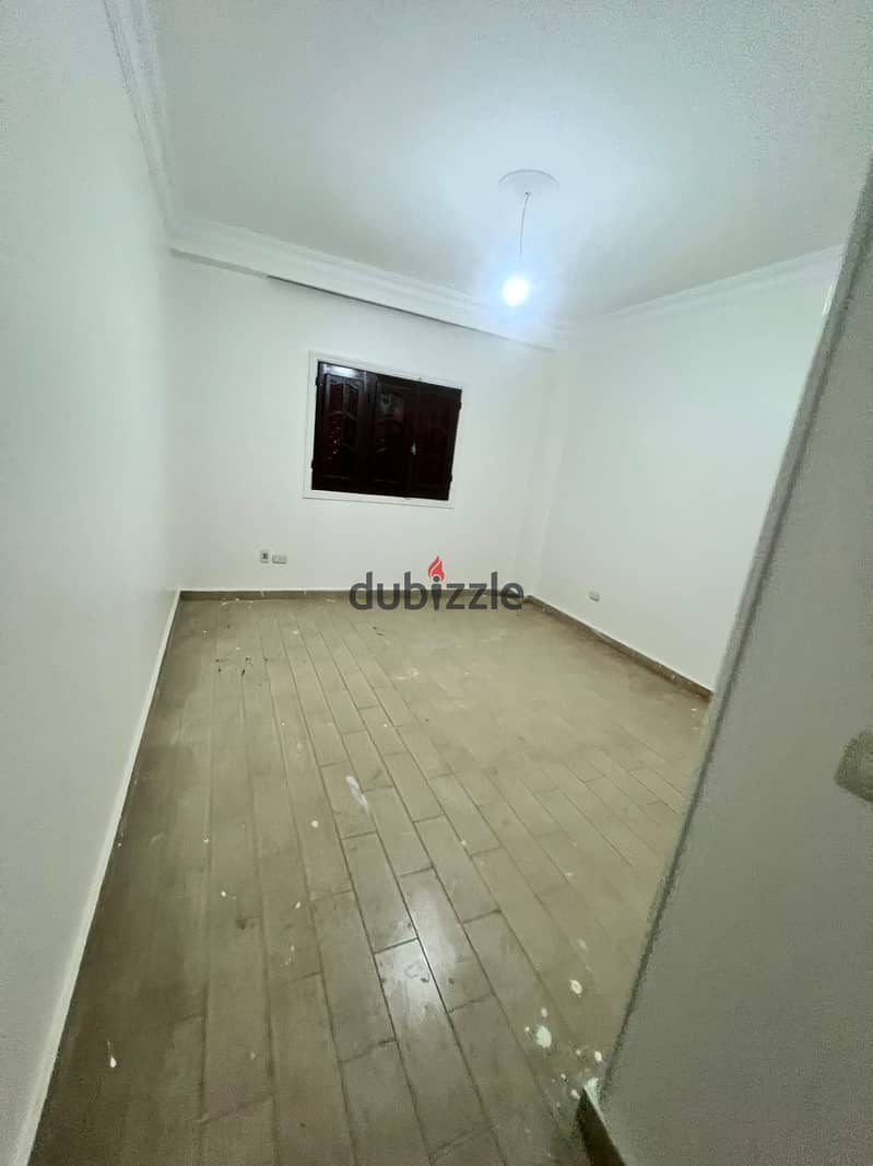 Apartment for residential rent at an attractive price in Narges, 6 villas in the Fifth Settlement 7