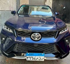 Toyota Fortuner Sport 4000cc