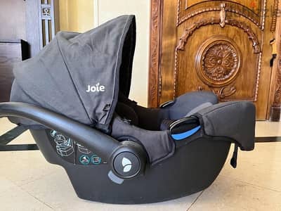 Used like new baby car seat Jole