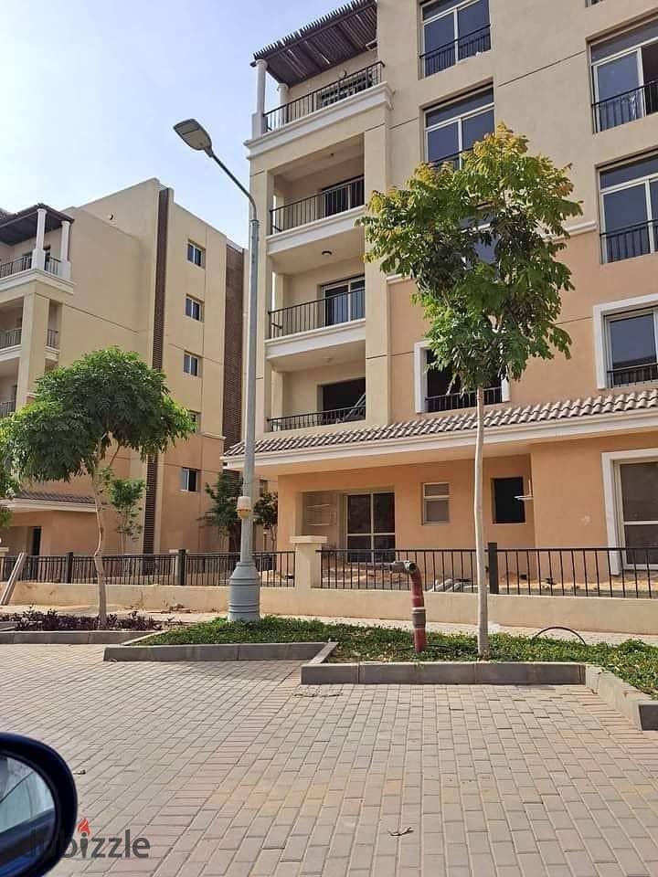 Duplex with garden for sale with a fantastic view of the lagoon in Sarai Compound, Suez Road, directly 5