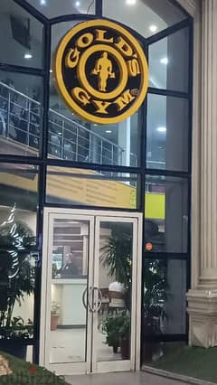 معايا عضوية ف Gold's gym  فرع هليوبوليس مصر الجديده