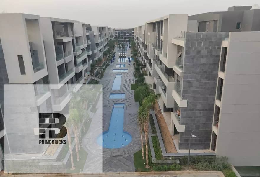 for sale apartment  170 s 0% down payment in El Patio Sola El Shorouk compound In front of Madinaty Gate 3 4