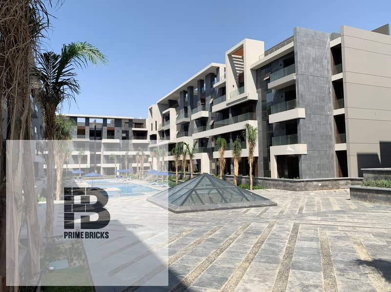 for sale apartment  170 s 0% down payment in El Patio Sola El Shorouk compound In front of Madinaty Gate 3 5