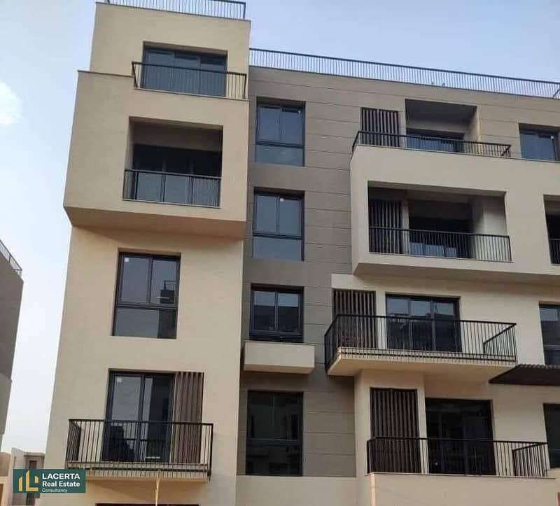 For sale, a duplex with 3 rooms and a roof, at the price of an apartment, in a prime location in the heart of New Heliopolis, in the Sodic East comp 7