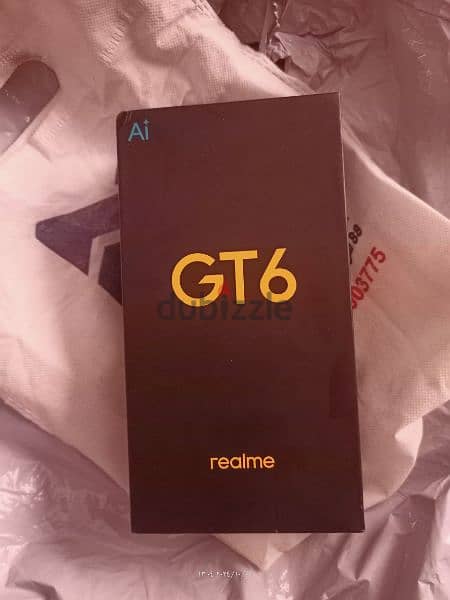 realme gt 6 4