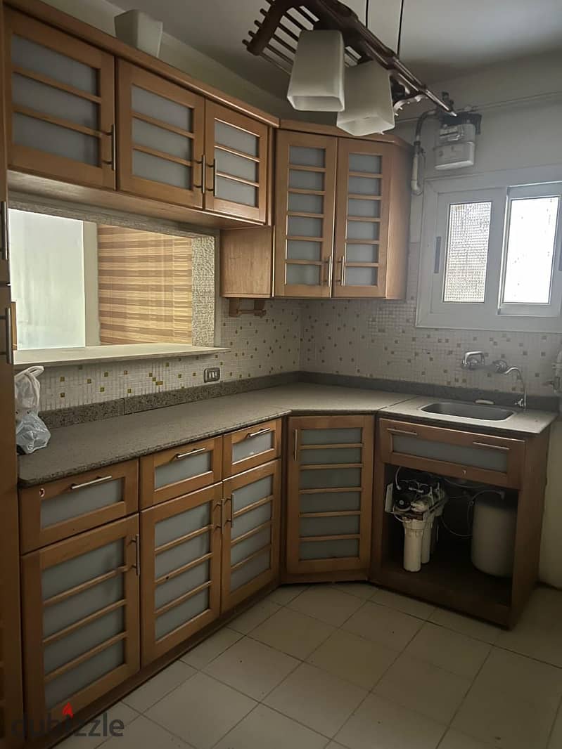 Apartment for rent with kitchen and air conditioners in the Fifth Settlement in the Second District 4