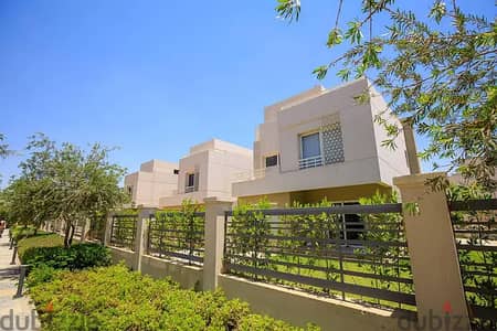 Town House Fully finished للبيع في البروج Al Burouj باقل مقدم وتسهيلات