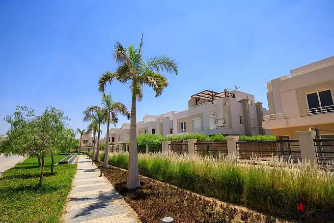 Town House Fully finished للبيع في البروج Al Burouj باقل مقدم وتسهيلات 3