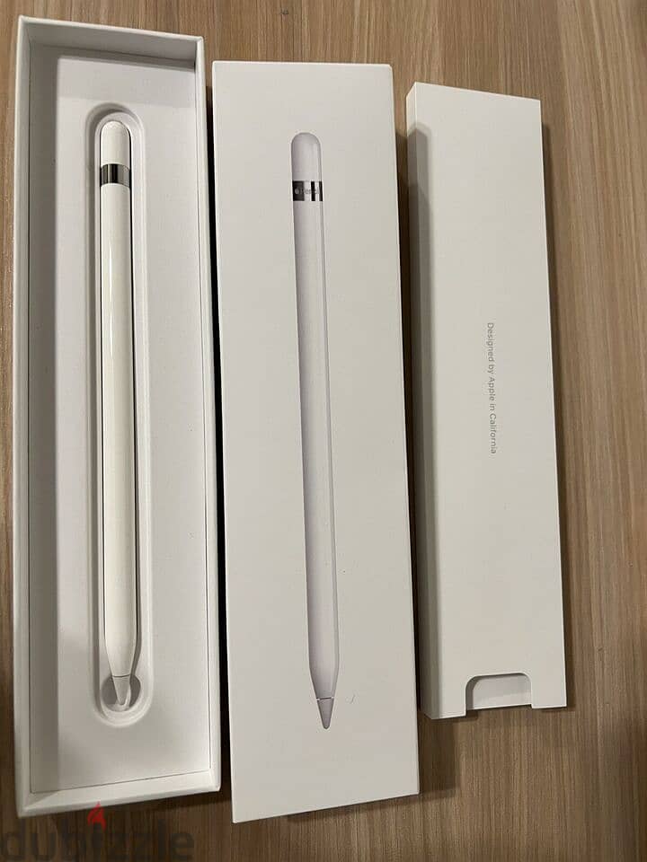 Apple iPad with pencil ايباد بالقلم  الجيل السادس 1