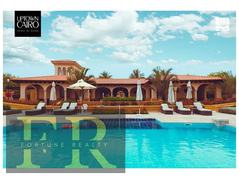 Ultra super luxe finishing Standalone villa 300 m for rent in Uptown Cairo 2