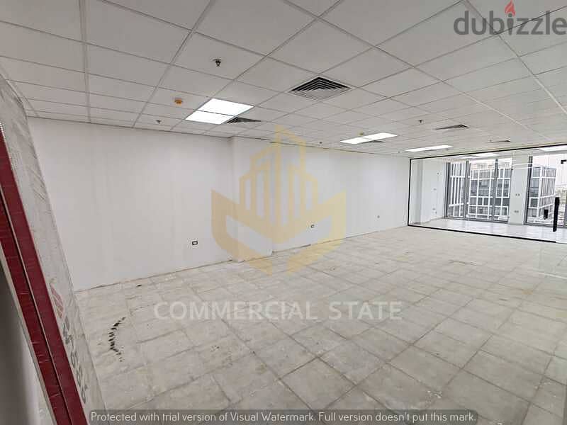 Finished Office at CFC for Rent 181m-مكتب جاهز في كايروفيستيفال  سيتي 5