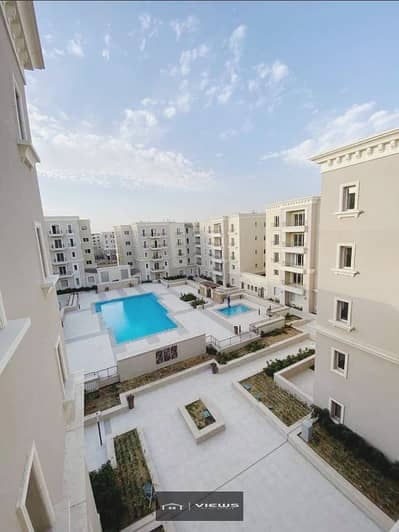 With instalments over 4 years Apartment 195M direct on pool Mivida