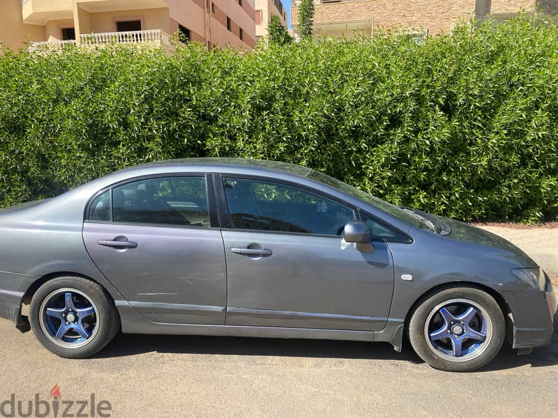 Honda Civic 2010 تم تخفيض السعر لسرعة البيع 1