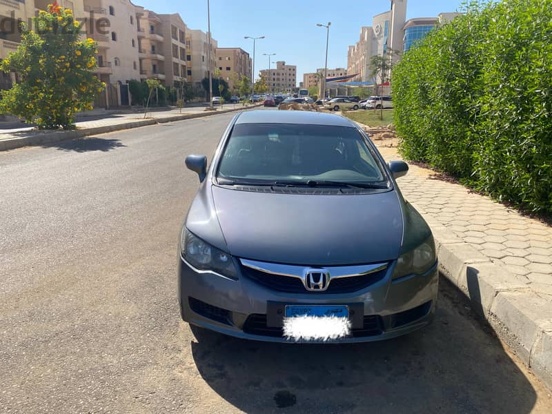 Honda Civic 2010 تم تخفيض السعر لسرعة البيع 3