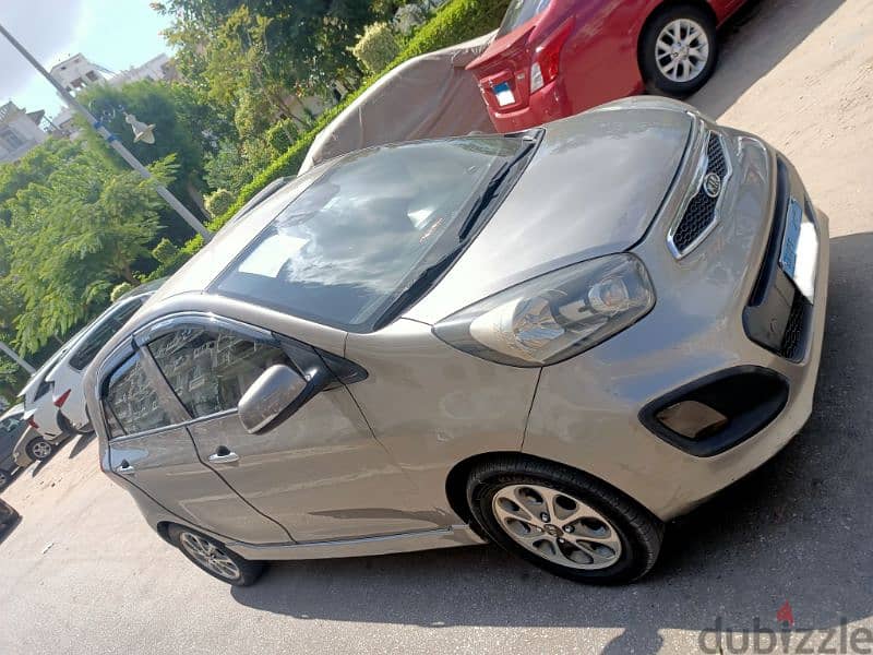 كيا بيكانتو 2012 Kia Picanto 1