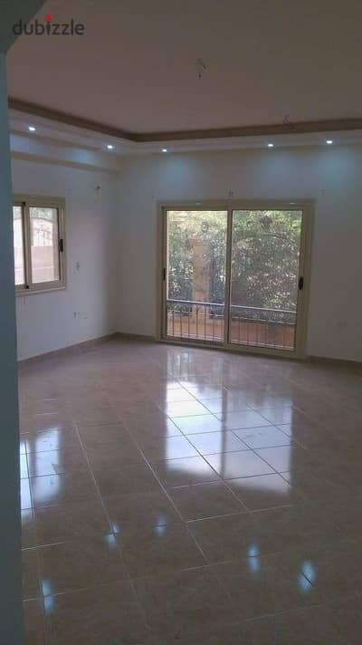 Apartment for rent, area 210 square meters, super luxurious finishing, in the first settlement, Banafseg 1, high ground floor