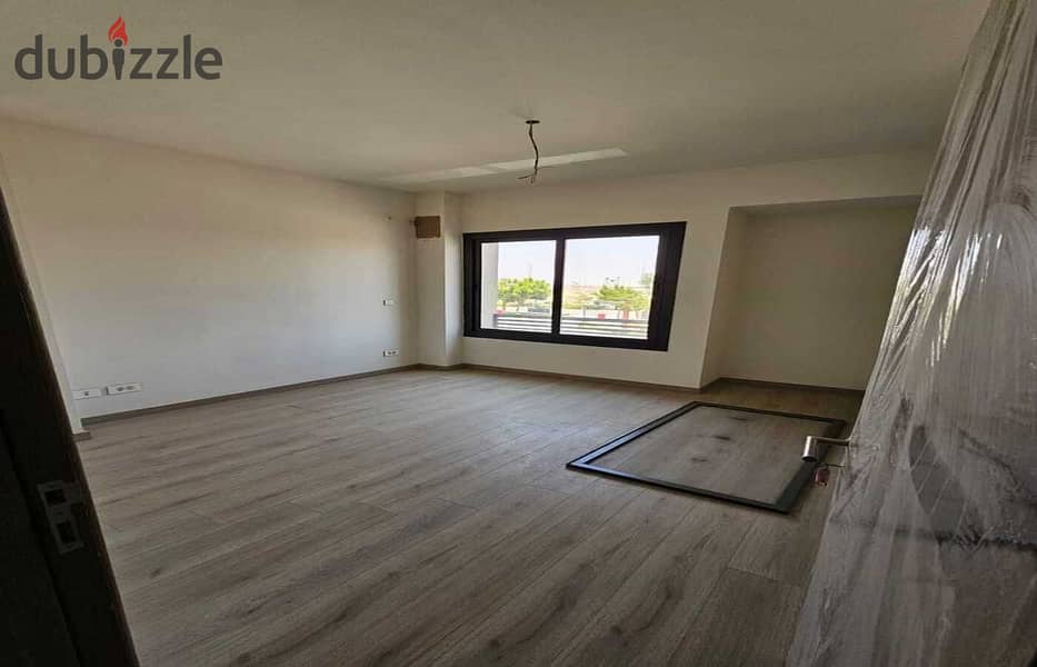 Duplex with garden for sale in Al Burouj Compound at a very special price, old price 2