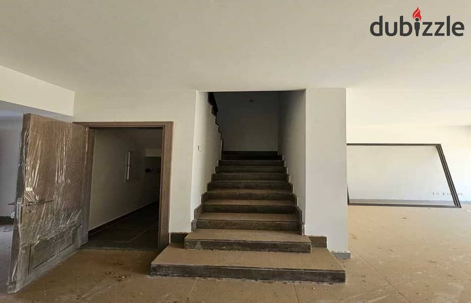 Duplex with garden for sale in Al Burouj Compound at a very special price, old price 6