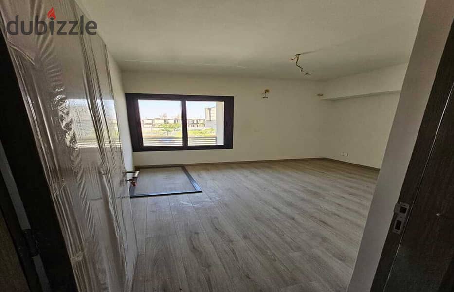 Duplex with garden for sale in Al Burouj Compound at a very special price, old price 7