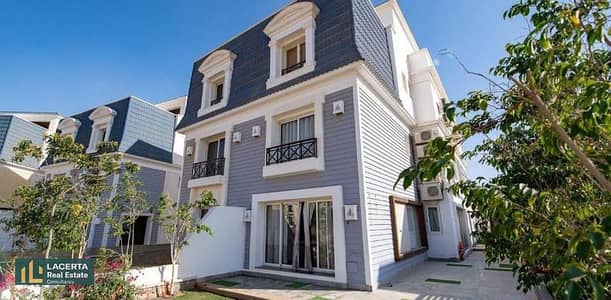 For sale, a distinctive 3-bedroom villa at a very attractive price, behind Mall of Arabia in Mountain View Compound