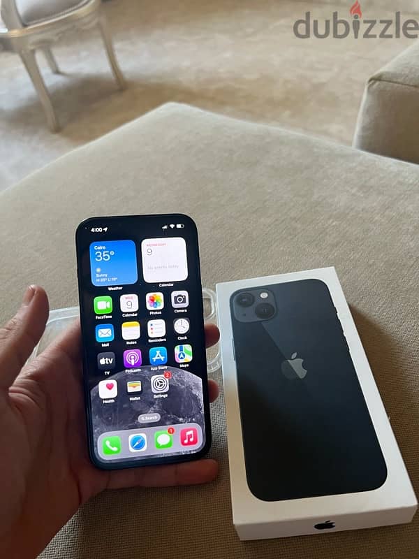 iPhone 13 128g معاه العلبه 1