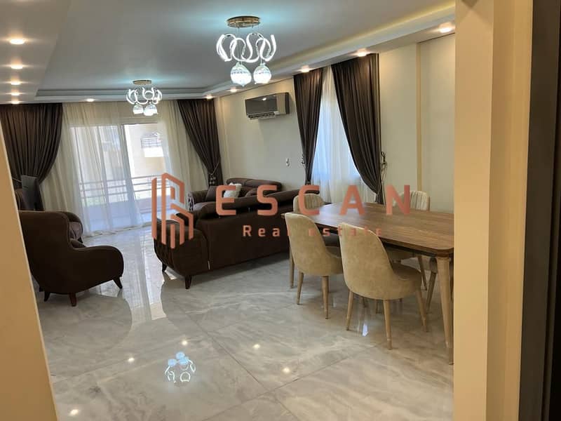 Apartment for rent in The Square Compound, 180 m, super luxe finishing 1