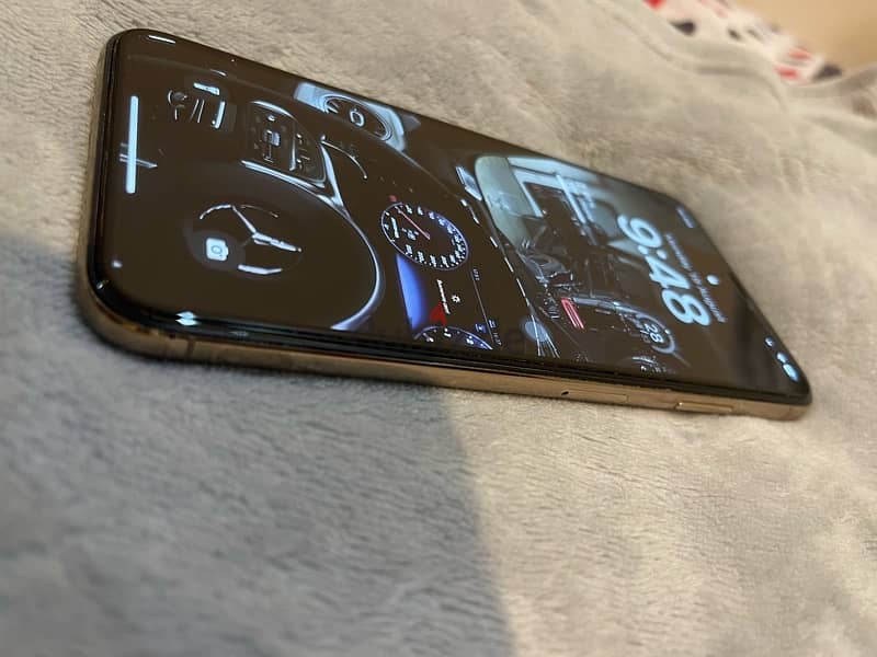 iphone xs max 3