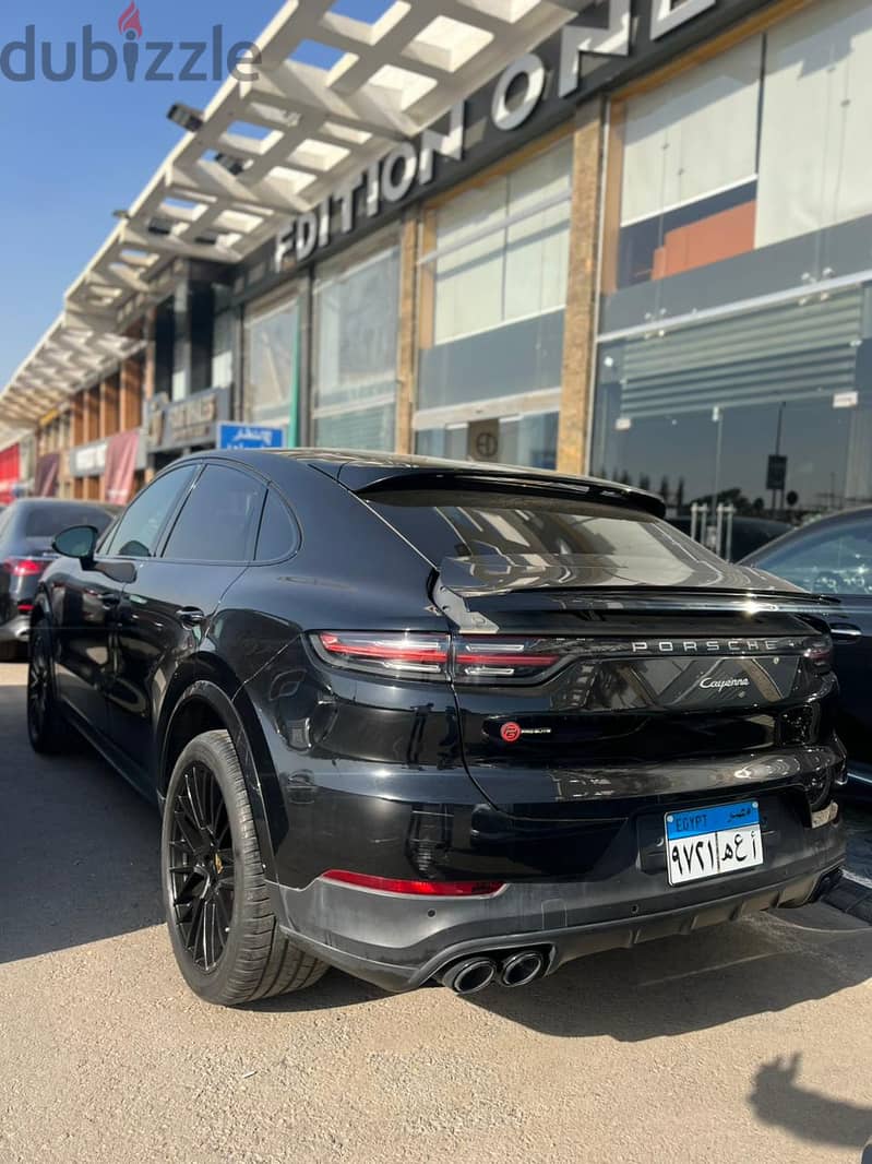 Porsche Cayenne 2022 3