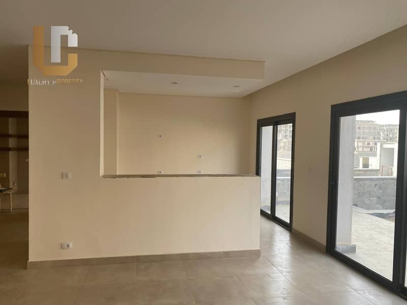 Garden Duplex for Sale Ready to Move Fully Finished Installments Trio Gardens New Cairo 13