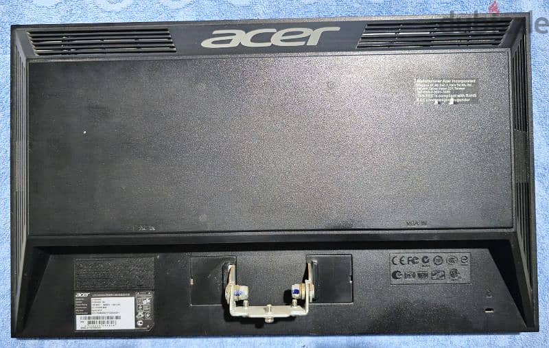 شاشة 18 بوصة Acer مستعمله وارد الخارج 2