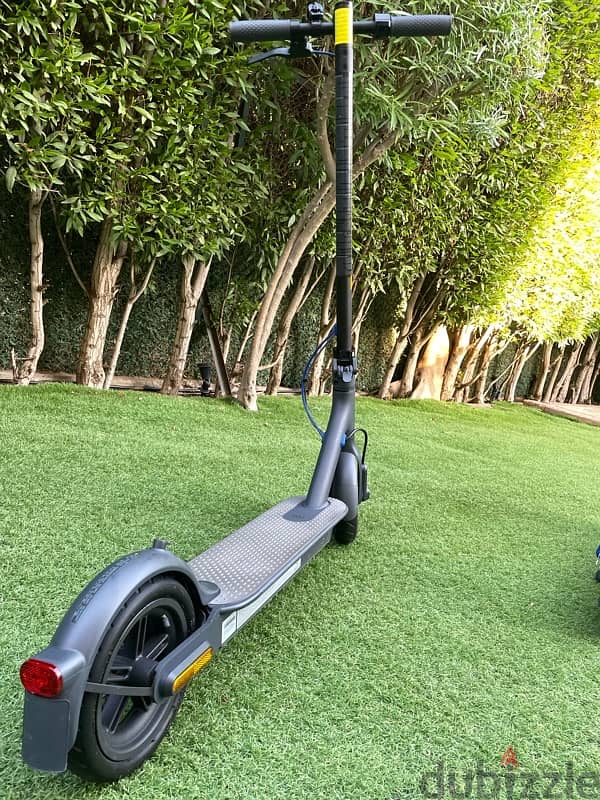 Xiaomi Mi Electric Scooter 3 For Sale 1