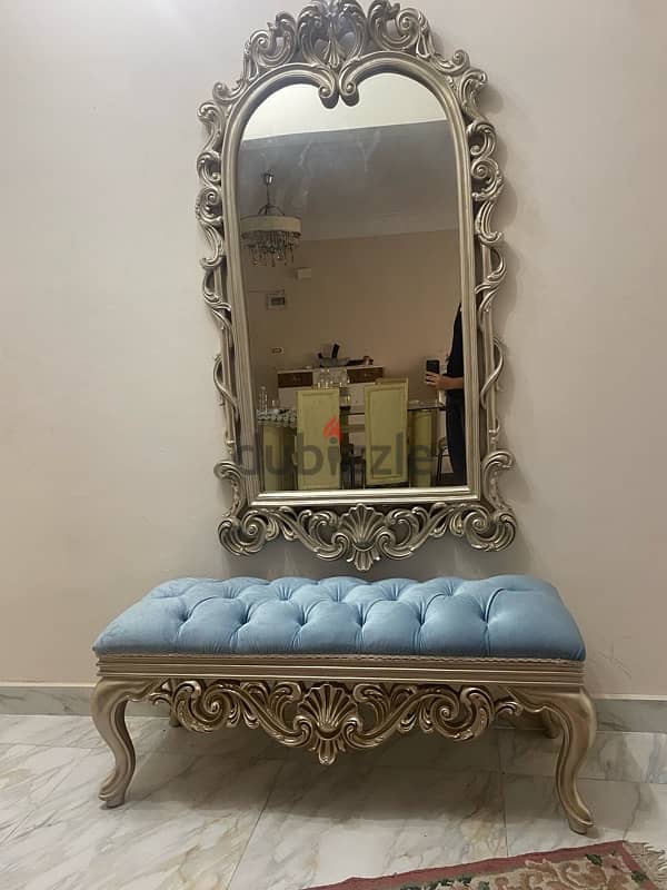 mirror with puffy 1