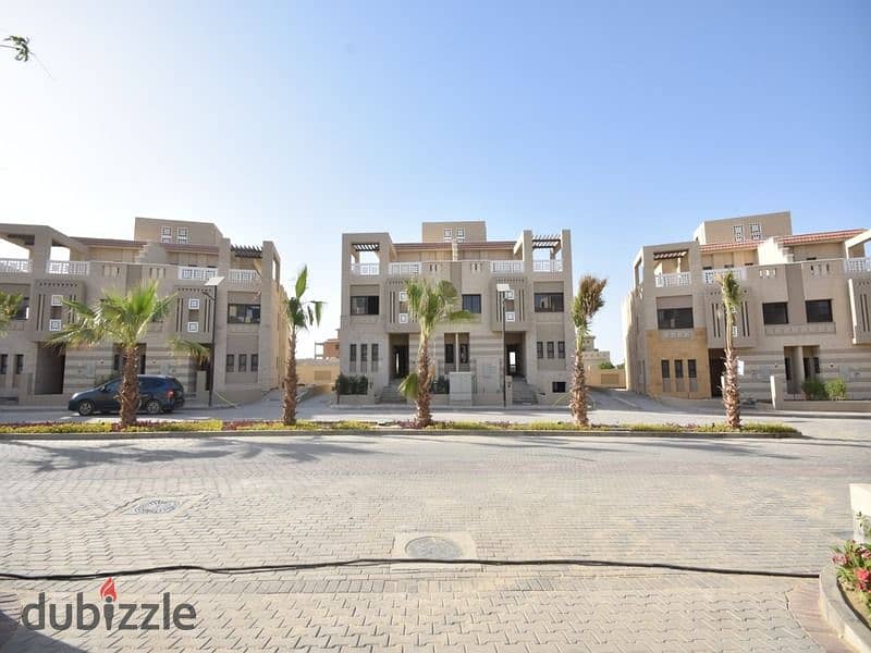 Villa for sale, twin house, 252 sqm, in Green 4 Compound, next to Palm Hills and near Sheikh Zayed 11