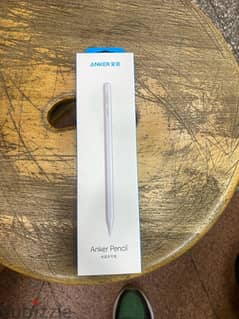 Anker Pencil فتحت علبة