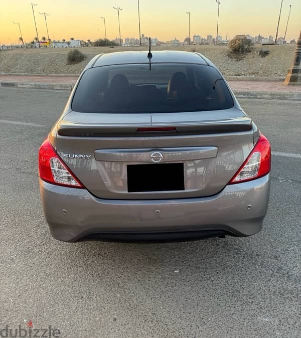 Nissan Sunny 2020 1