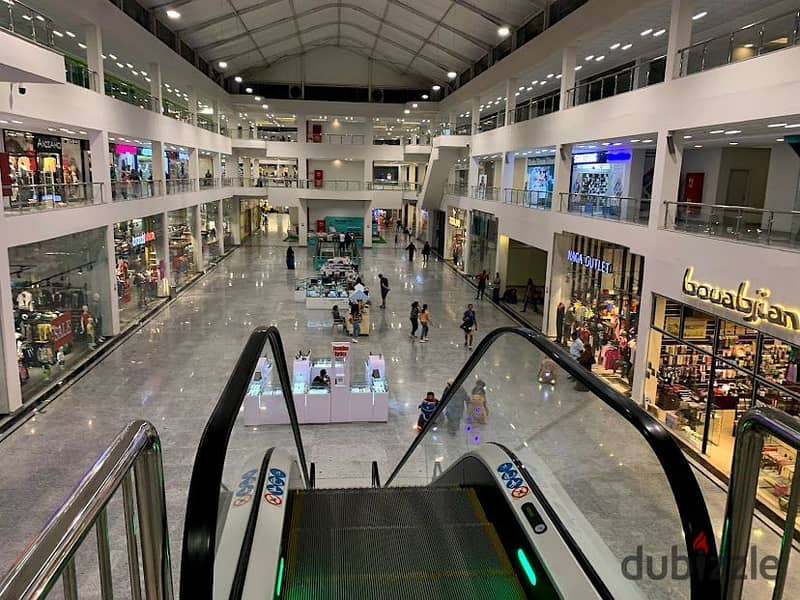 امتلك فورا محلك التجارى 200 م فى مول الكارما 4 بقلب مدينة الشيخ زايد افضل استثمار عقاري - Karma 4 Mall 8