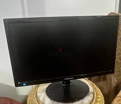 Samsung S20B300B 20" Class LED Monitor (Black) شاشة  كومبيوتر