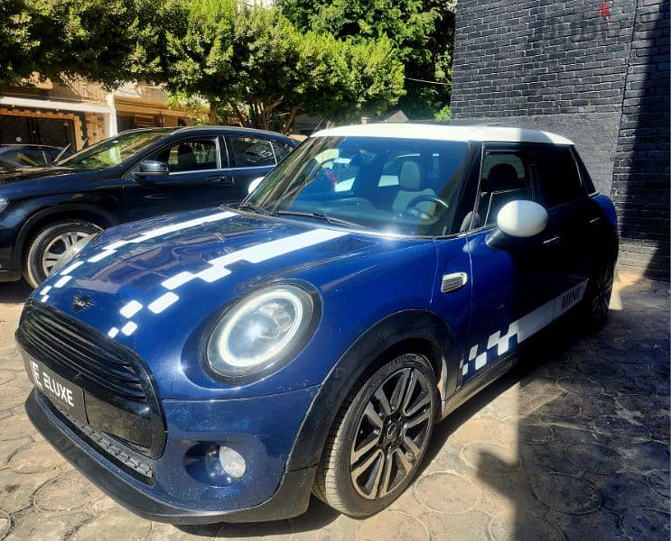 MINI Cooper 2019 5