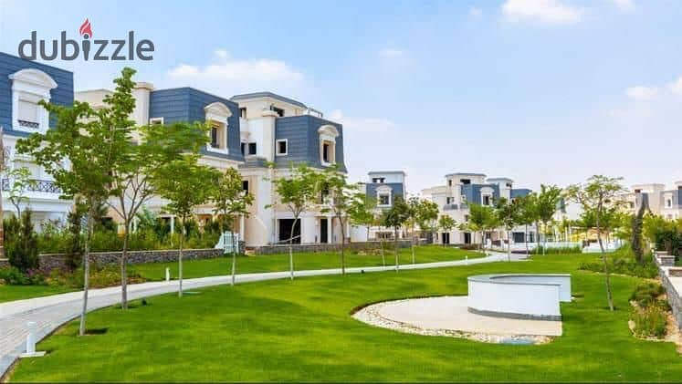 Lake house for sale in Private Pool and directly on the lakes meaning double view in Mountain View in front of the Sheikh Zayed entrance in the new K 7