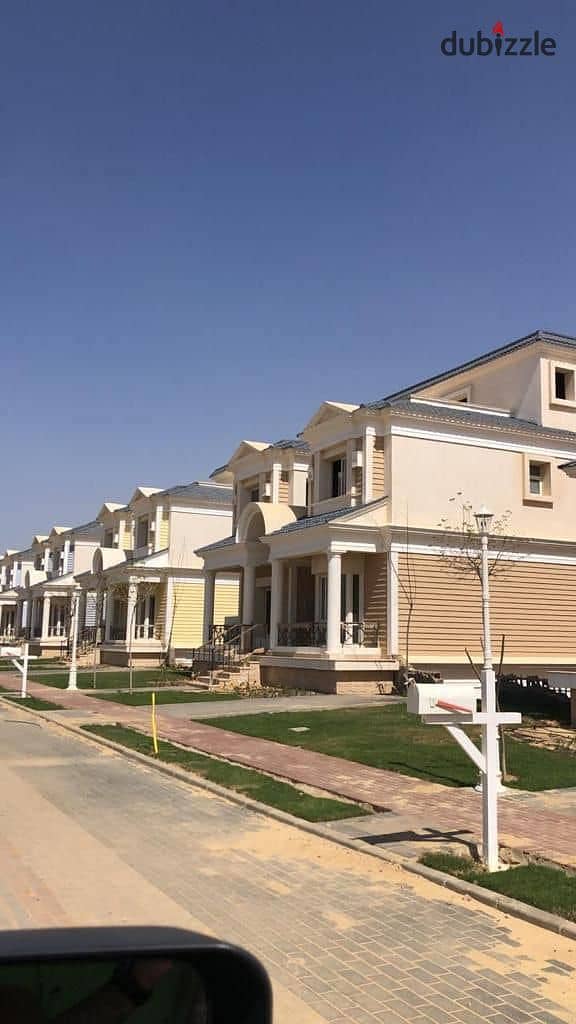 Townhouse in kingsway mountain view for sale Double View near Capital business and entrance 4 zayed 7