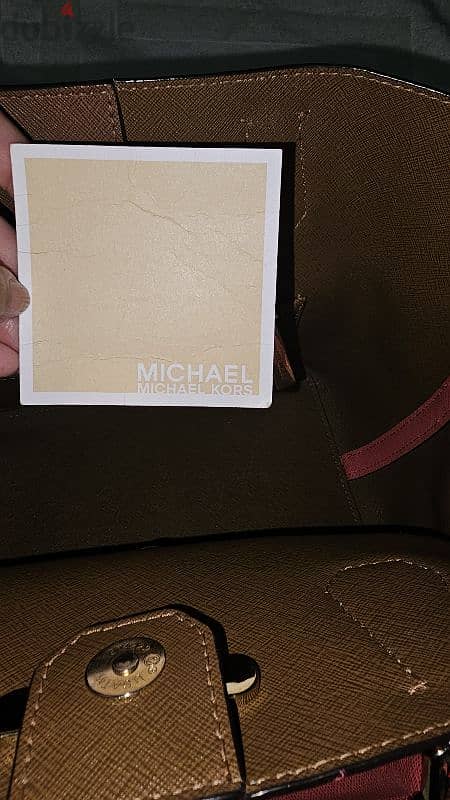 michael kors used bag very good condition 4