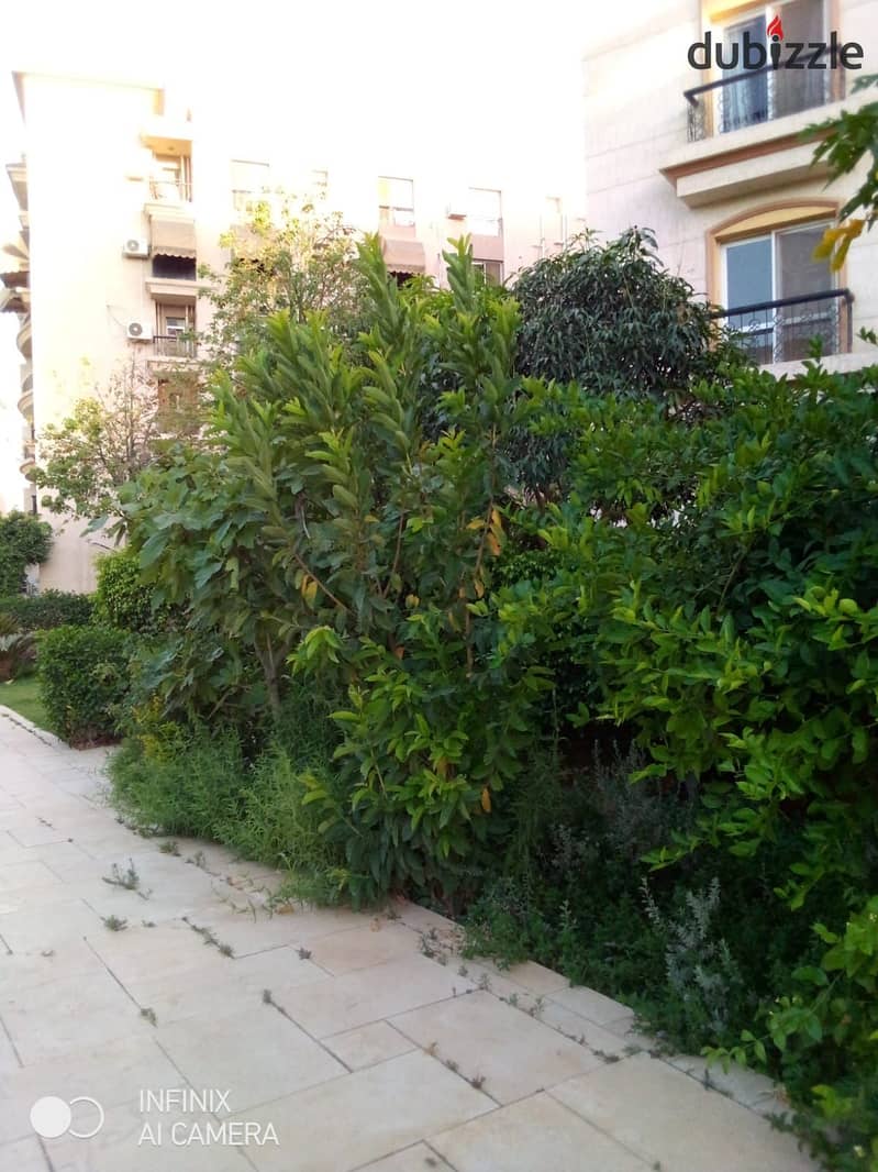 Ground floor apartment with a garden, Near of Avenue Mall , for sale Special finishes, 180 square meters, in Phase 9 2